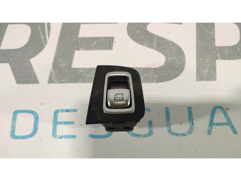 MANDO ELEVALUNAS TRASERO IZQUIERDO A2059051513  - imagen 1