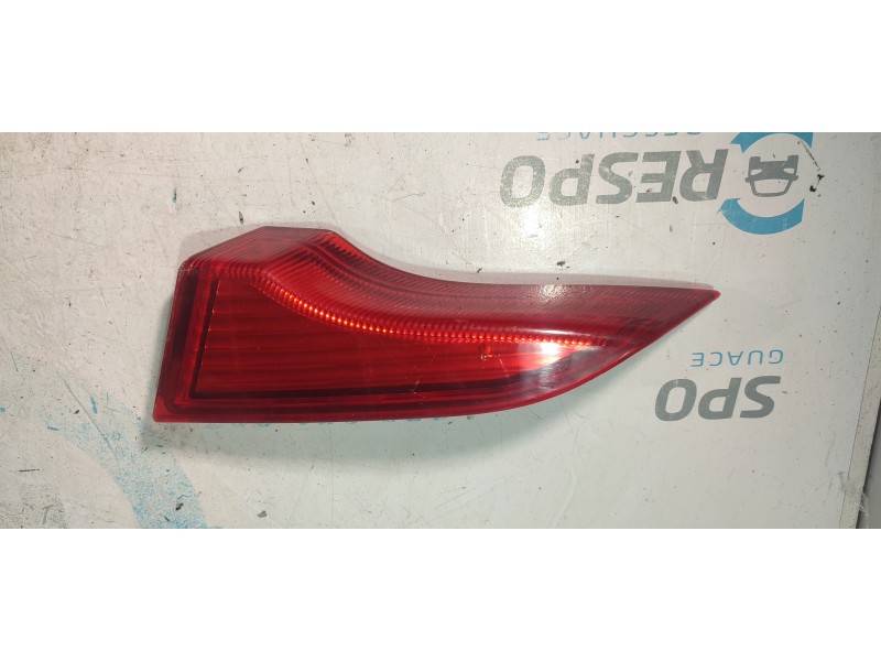 PILOTO TRASERO DERECHO INTERIOR  - imagen 1