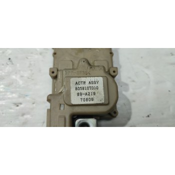 MOTOR CIERRE CENTRALIZADO DELANTERO DERECHO 805810T010  - miniatura 2