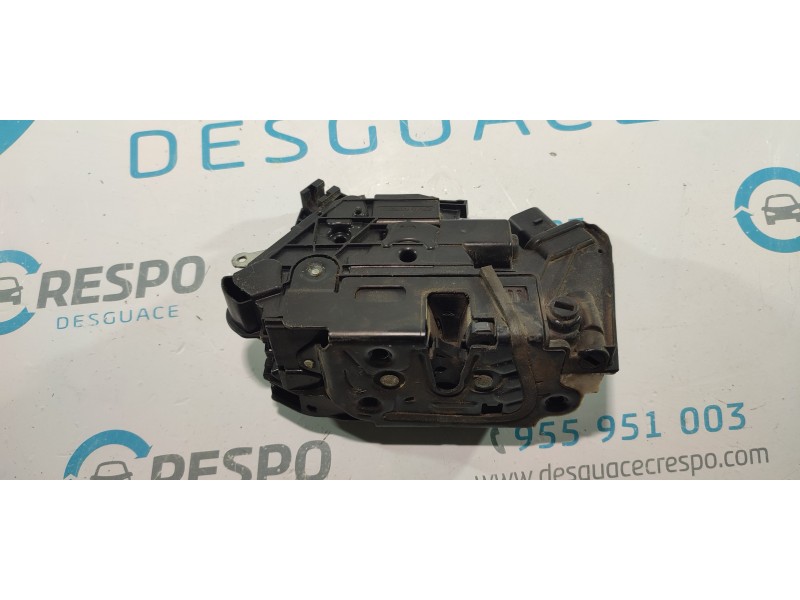 CERRADURA PUERTA TRASERA DERECHA 6J0839016E  - imagen 4