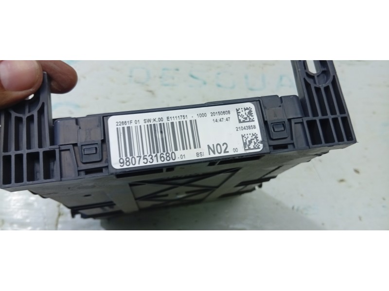 CAJA RELES / FUSIBLES 9807531680  - imagen 2