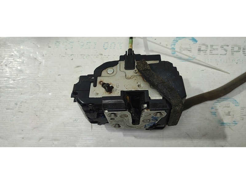 CERRADURA PUERTA TRASERA DERECHA  - imagen 2