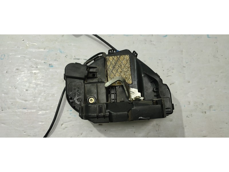 CERRADURA PUERTA TRASERA IZQUIERDA 004141112630  - imagen 1