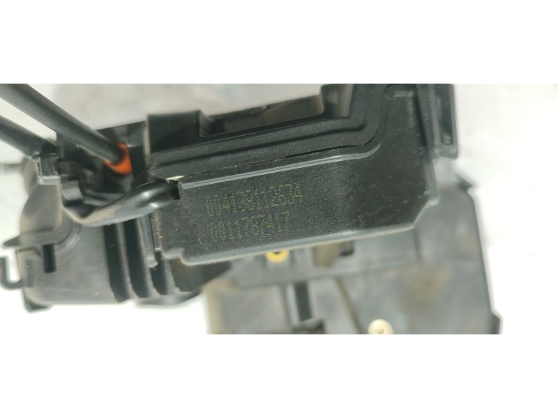 CERRADURA PUERTA DELANTERA DERECHA 004138112634  - imagen 3