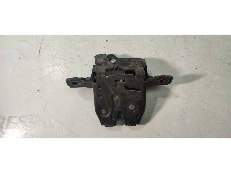 CERRADURA MALETERO / PORTON 13587646  - imagen 2