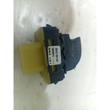 MANDO ELEVALUNAS DELANTERO DERECHO 254218614R 10023874--  - miniatura 3