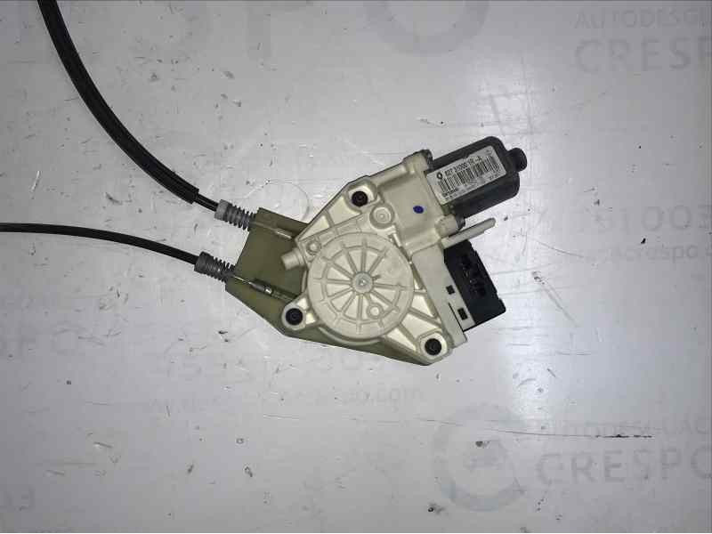 ELEVALUNAS TRASERO IZQUIERDO 827010001R  - imagen 4