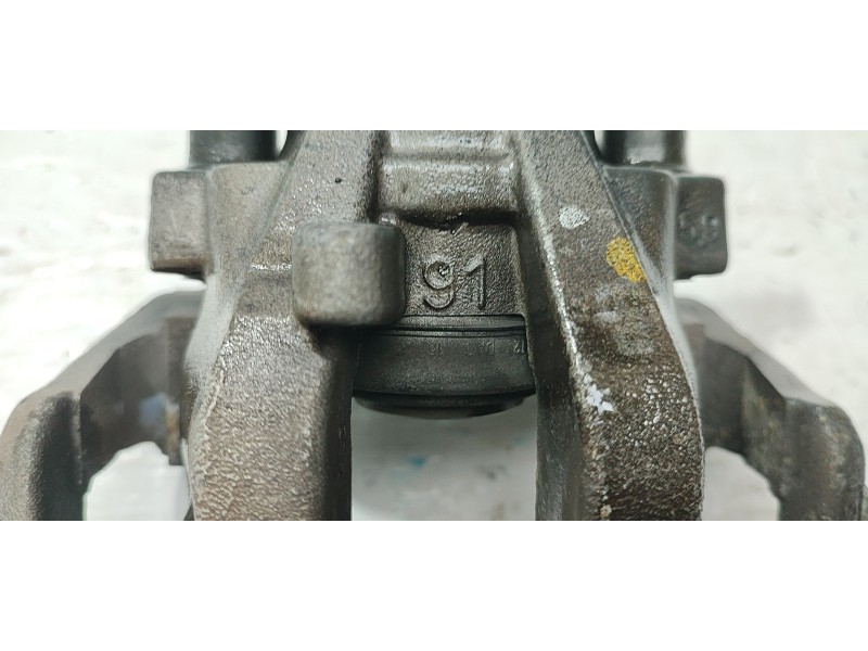 PINZA DE FRENO TRASERA DERECHA  - imagen 3