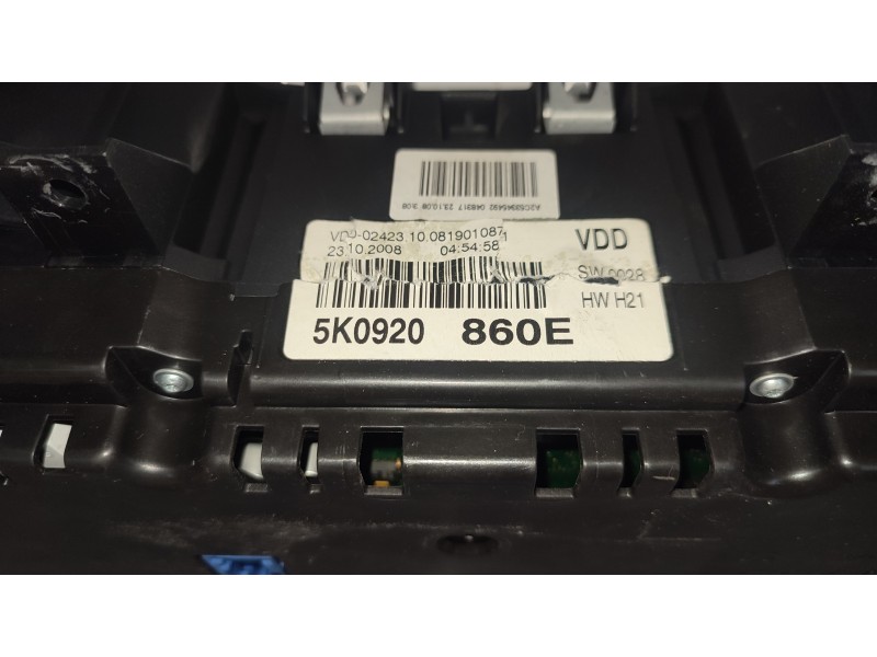 CUADRO INSTRUMENTOS 5K0920860E  - imagen 3