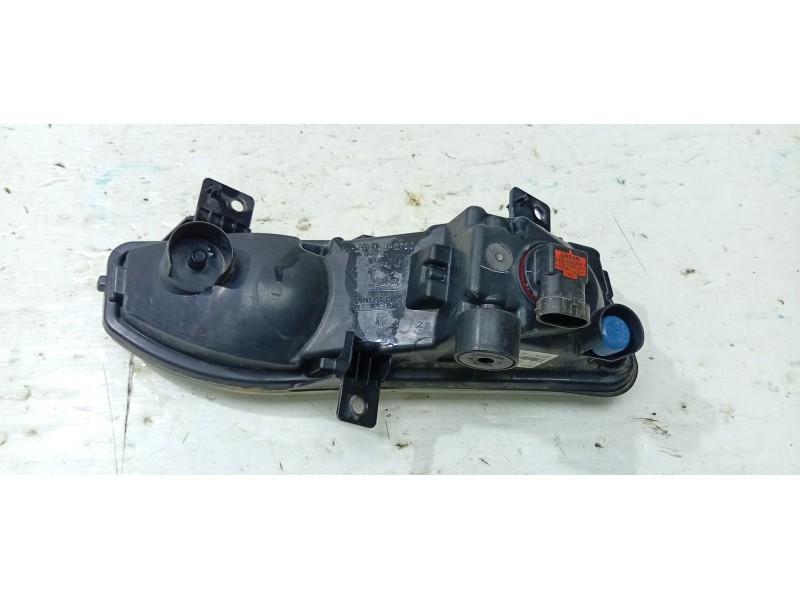 FARO ANTINIEBLA DERECHO 261508995A  - imagen 3