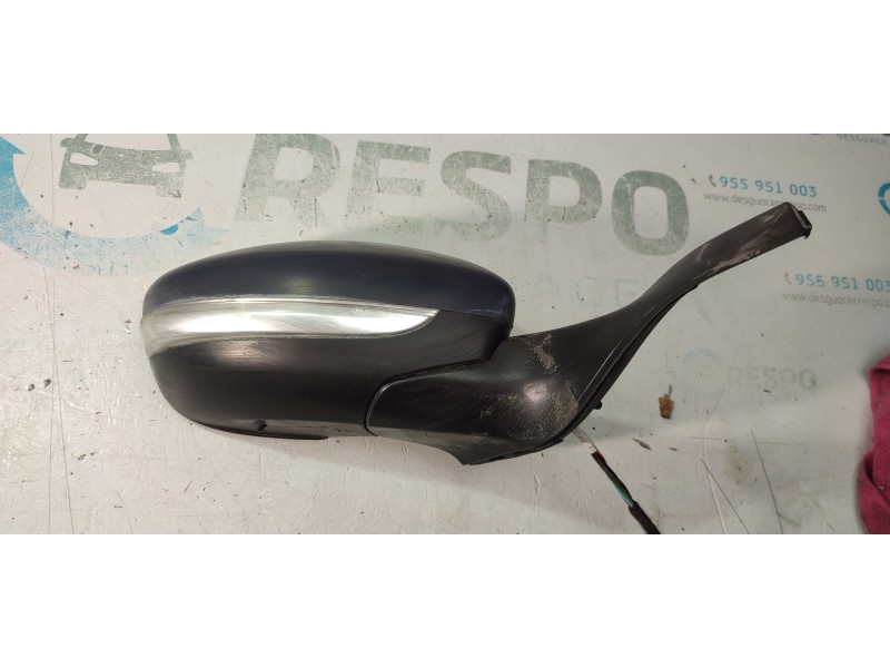 RETROVISOR DERECHO  - imagen 2