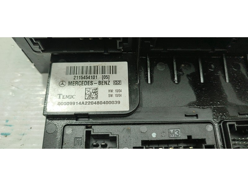 CAJA RELES / FUSIBLES 2115454101  - imagen 2