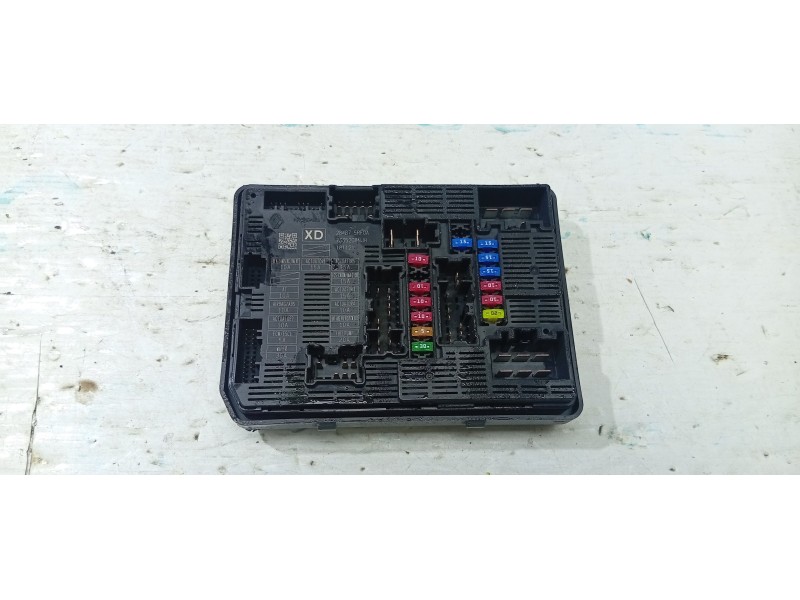 CAJA RELES / FUSIBLES 284B75RF0A  - imagen 1