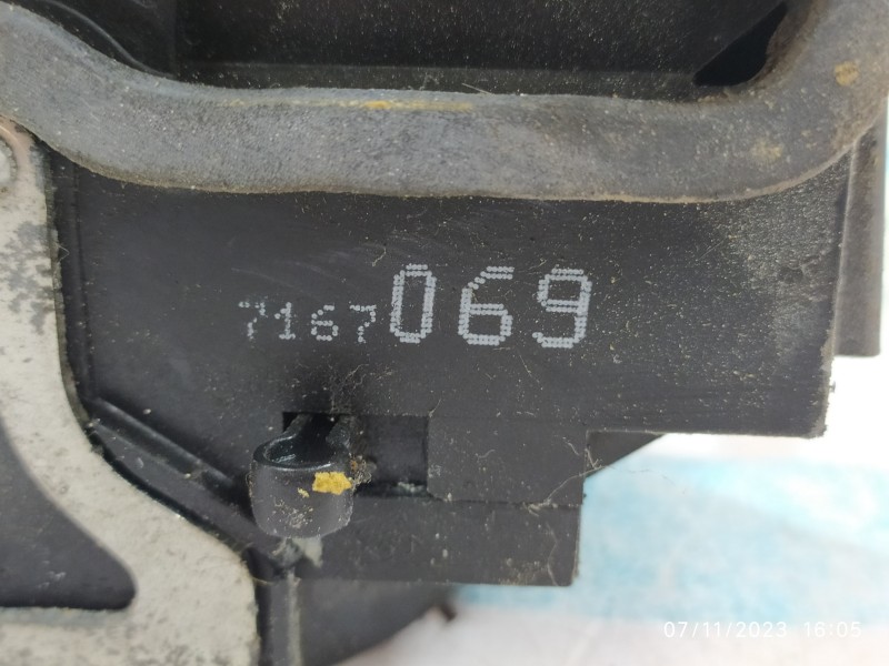 CERRADURA PUERTA TRASERA IZQUIERDA 7167069  - imagen 2
