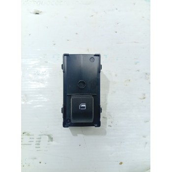 MANDO ELEVALUNAS DELANTERO DERECHO 93581A2000 