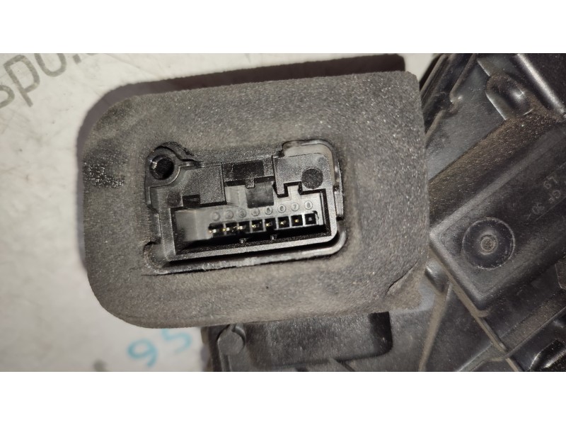 CERRADURA PUERTA DELANTERA IZQUIERDA 5TB837015C  - imagen 2