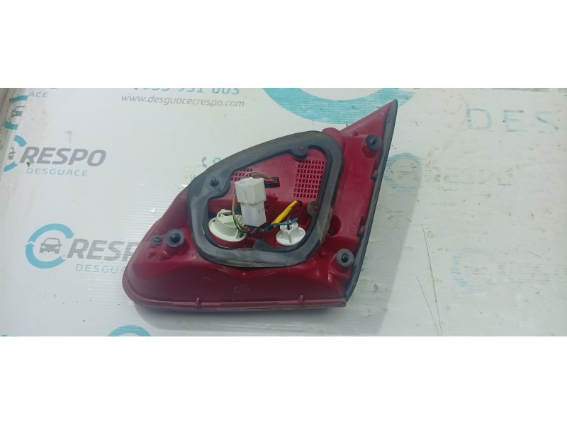PILOTO TRASERO IZQUIERDO INTERIOR 92403A20  - imagen 2
