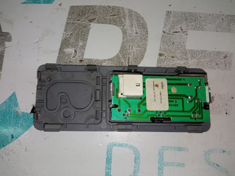 LUZ INTERIOR 7L5947291  - imagen 2