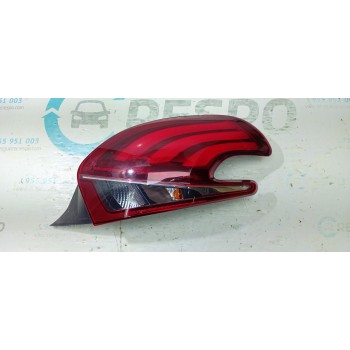 PILOTO TRASERO DERECHO 9810430580 