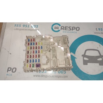 CAJA RELES / FUSIBLES AA1A4881  - miniatura 1