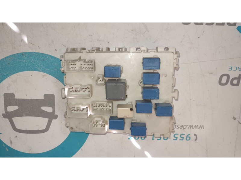 CAJA RELES / FUSIBLES AA1A4881  - imagen 2