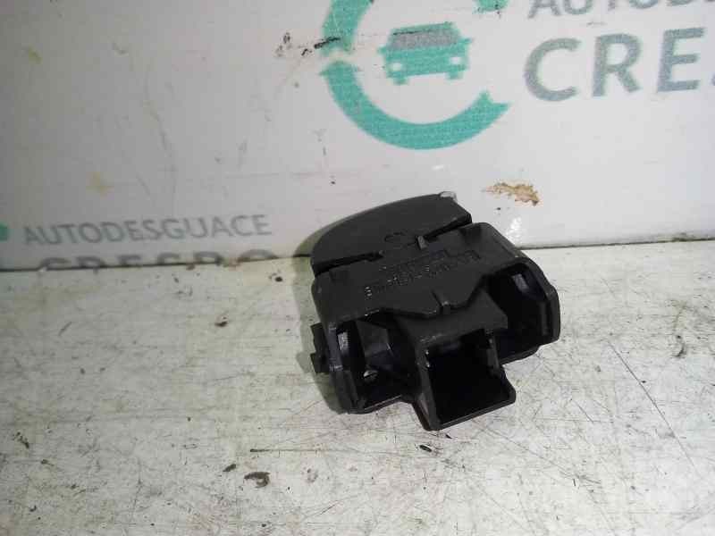 MANDO ELEVALUNAS TRASERO IZQUIERDO BM5T14529AB  - imagen 2