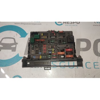 CAJA RELES / FUSIBLES 10688710  - miniatura 1