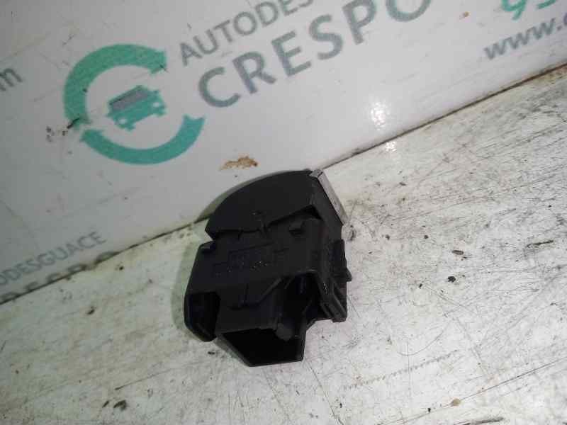 MANDO ELEVALUNAS DELANTERO DERECHO BM5T14529AB  - imagen 2