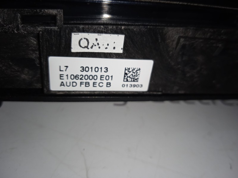 SISTEMA AUDIO / RADIO CD E1062000  - imagen 3