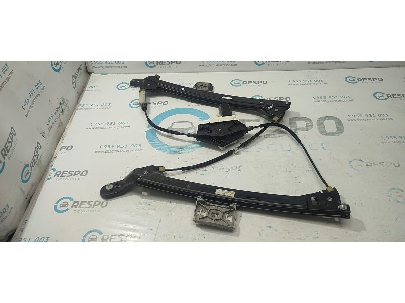 ELEVALUNAS DELANTERO DERECHO 8T8837462B  - imagen 1