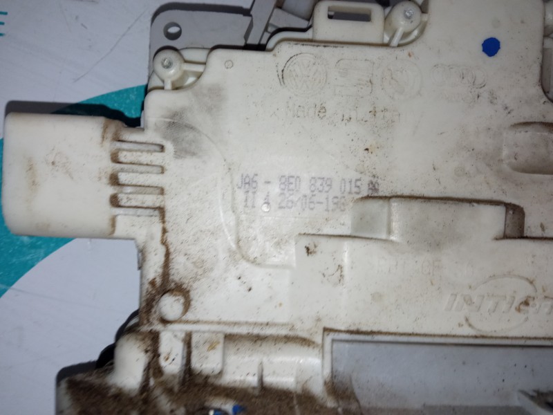 CERRADURA PUERTA TRASERA IZQUIERDA 8E0839015A  - imagen 2