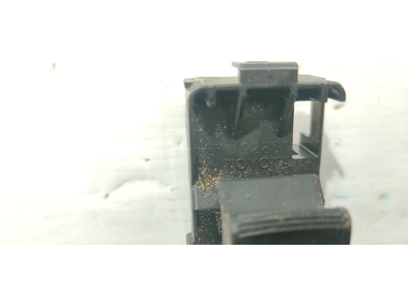 MANDO ELEVALUNAS TRASERO DERECHO 192801  - imagen 2