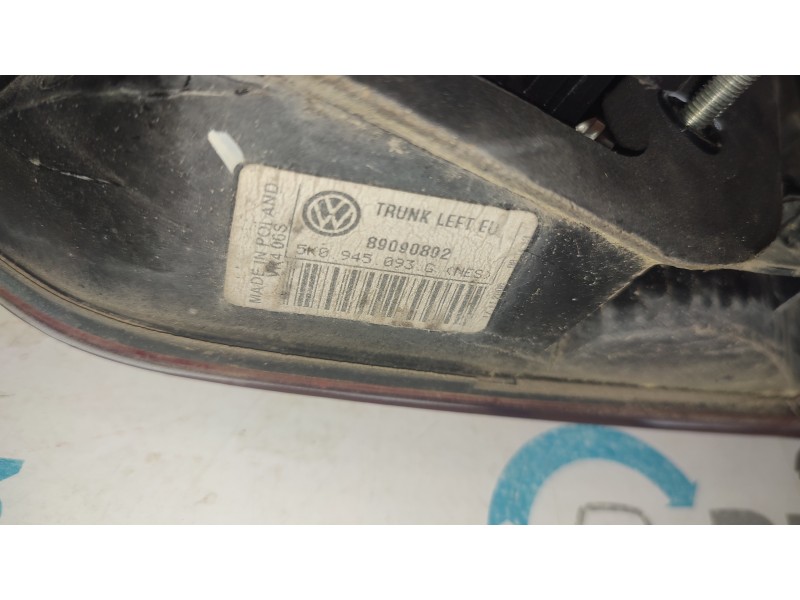 PILOTO TRASERO IZQUIERDO INTERIOR 5K0945093G  - imagen 3