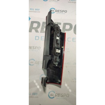 PILOTO TRASERO IZQUIERDO E17766  - miniatura 3