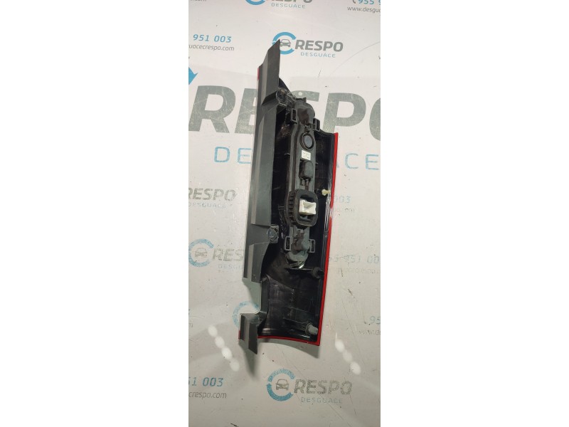 PILOTO TRASERO IZQUIERDO E17766  - imagen 3