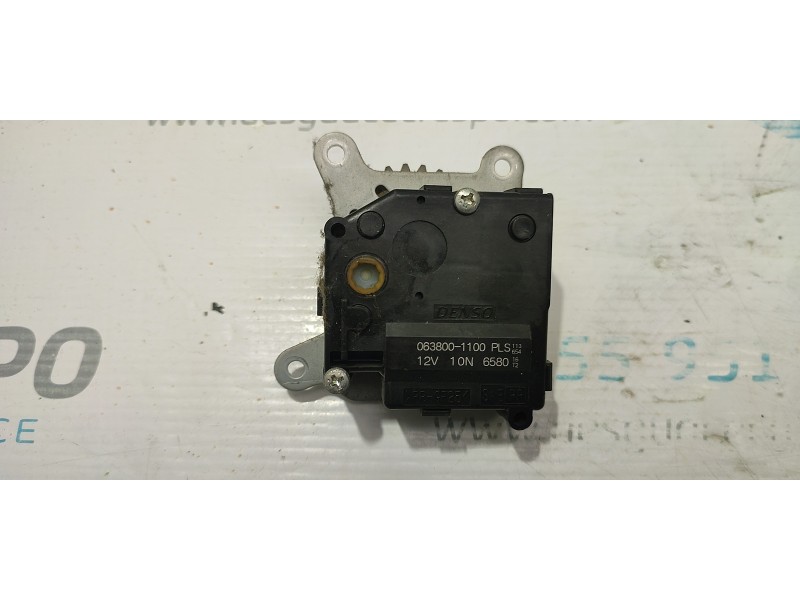 MOTOR APERTURA TRAMPILLAS CLIMATIZADOR 0638001100  - imagen 1