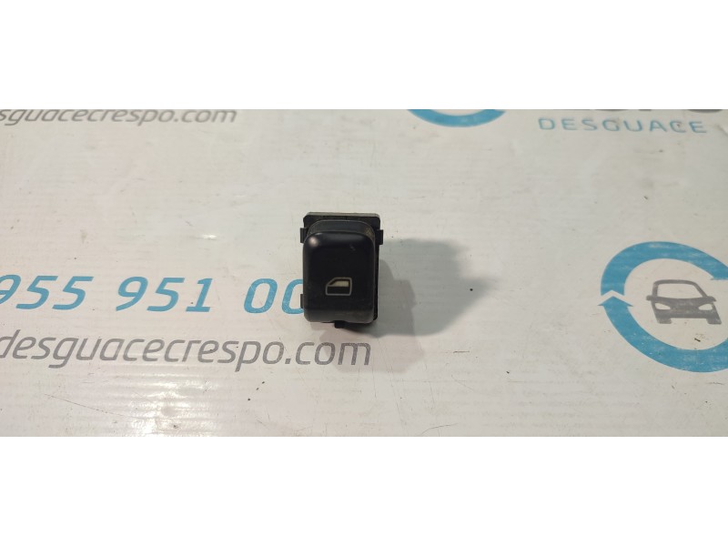 MANDO ELEVALUNAS TRASERO DERECHO 8K0959855  - imagen 1