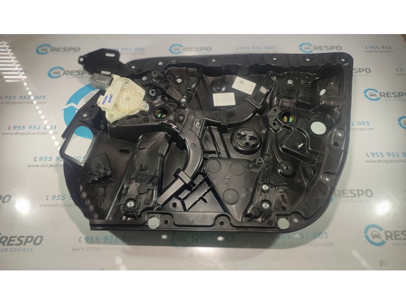 ELEVALUNAS DELANTERO DERECHO A2139051400  - imagen 1