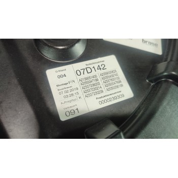 ELEVALUNAS DELANTERO DERECHO A2139051400  - miniatura 2