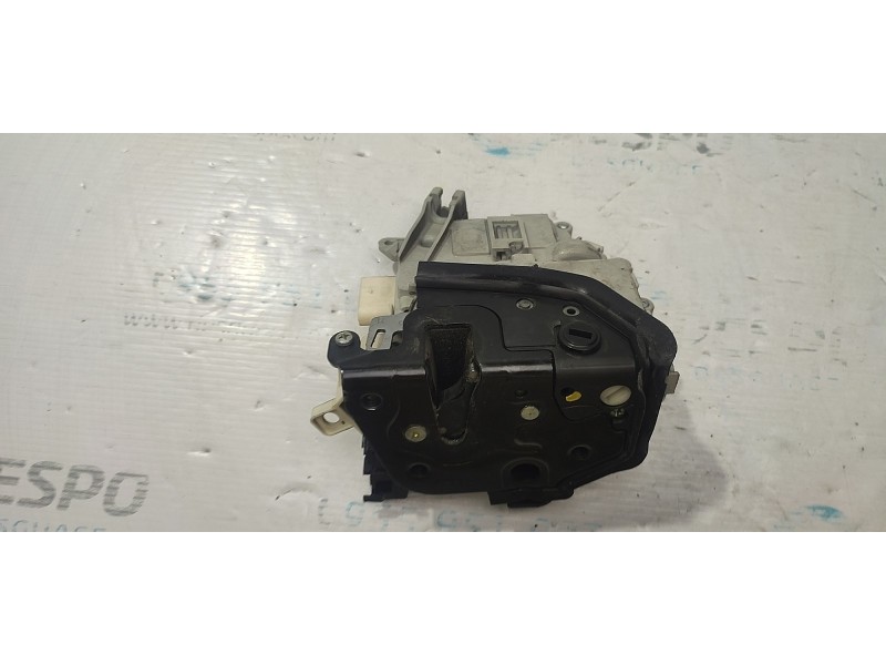 CERRADURA PUERTA TRASERA DERECHA 8K0839016H  - imagen 2