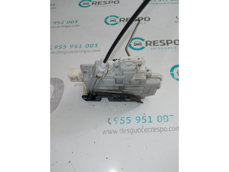 CERRADURA PUERTA DELANTERA DERECHA 8E1837016AA  - imagen 4