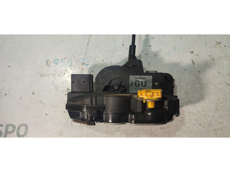 CERRADURA PUERTA TRASERA DERECHA 13579566  - imagen 1