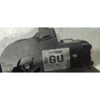 CERRADURA PUERTA TRASERA DERECHA 13579566  - miniatura 2