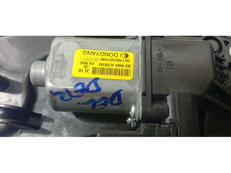 ELEVALUNAS DELANTERO DERECHO 82480A2310  - imagen 2