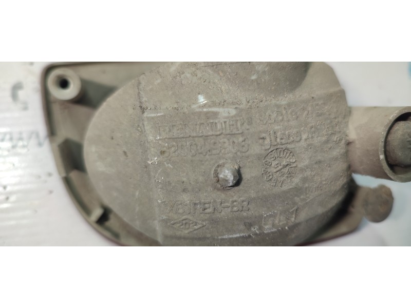 FARO ANTINIEBLA TRASERO IZQUIERDO 8200419908  - imagen 2