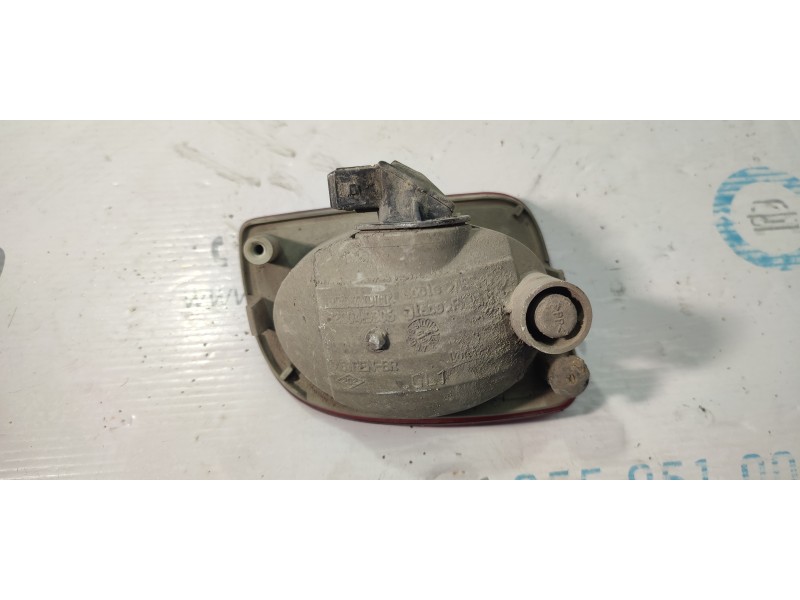 FARO ANTINIEBLA TRASERO IZQUIERDO 8200419908  - imagen 3