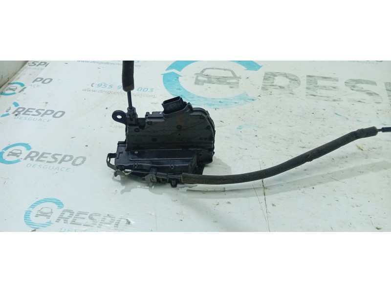 CERRADURA PUERTA TRASERA IZQUIERDA 825015FA0A  - imagen 1