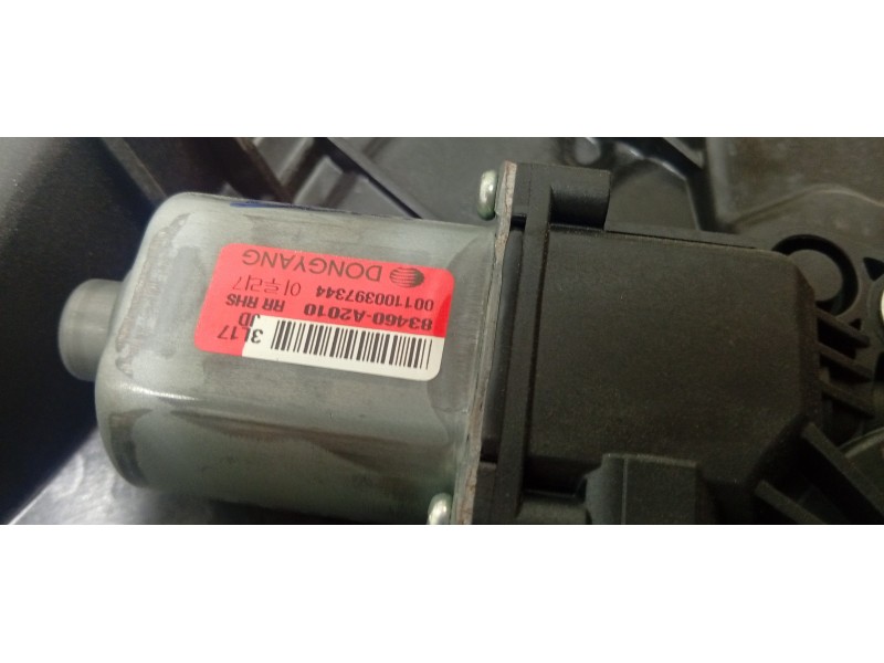 ELEVALUNAS TRASERO DERECHO 83480A2340  - imagen 4