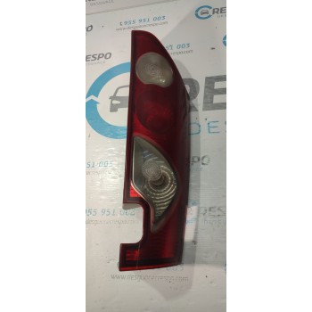 PILOTO TRASERO DERECHO  - miniatura 1