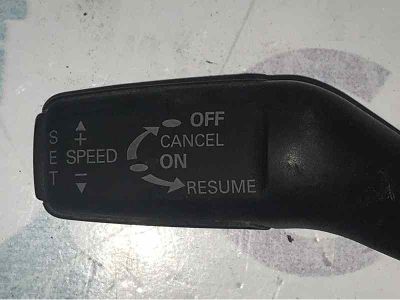 MANDO VOLANTE 4E0953521  - imagen 3